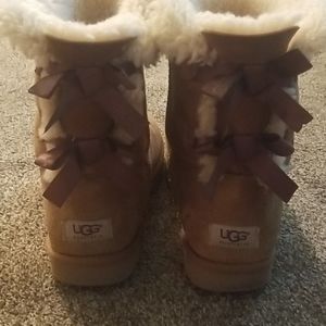 Uggs womens size 9
